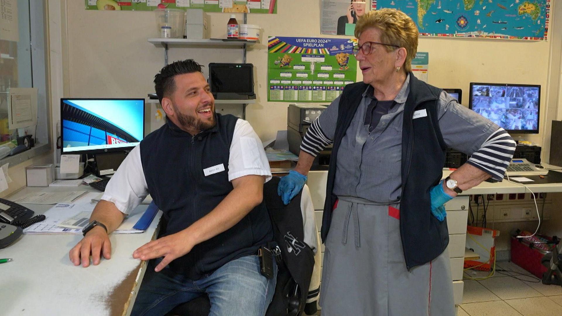Folge 14 - Unser Supermarkt - Mit Herz und Humor - Staffel 1 | RTL+