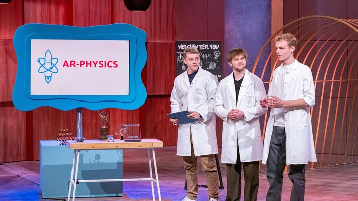 U. a. mit: "AR-Physics"