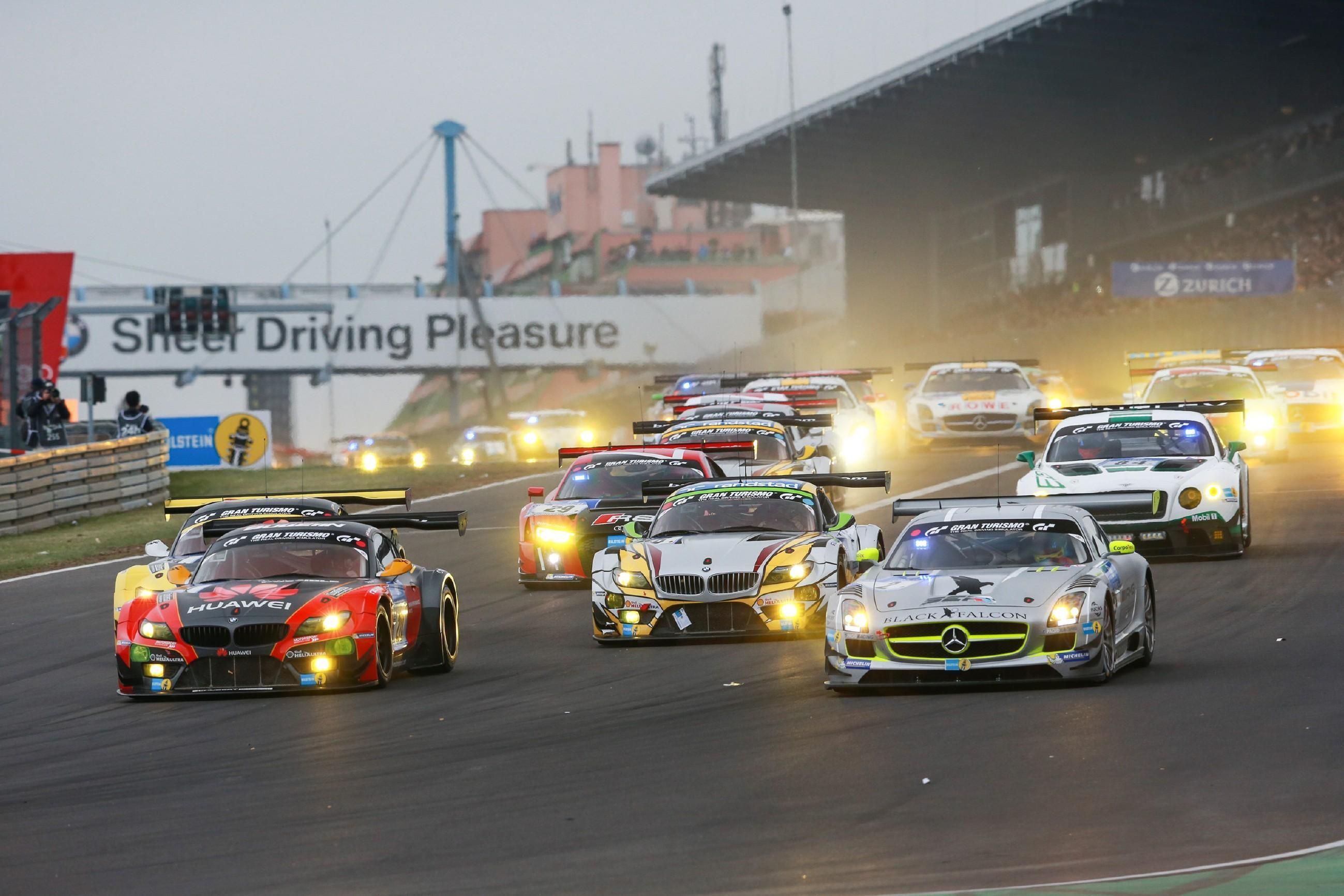 Die 24 Stunden vom Nürburgring - Das größte Autorennen der Welt: Das Rennen