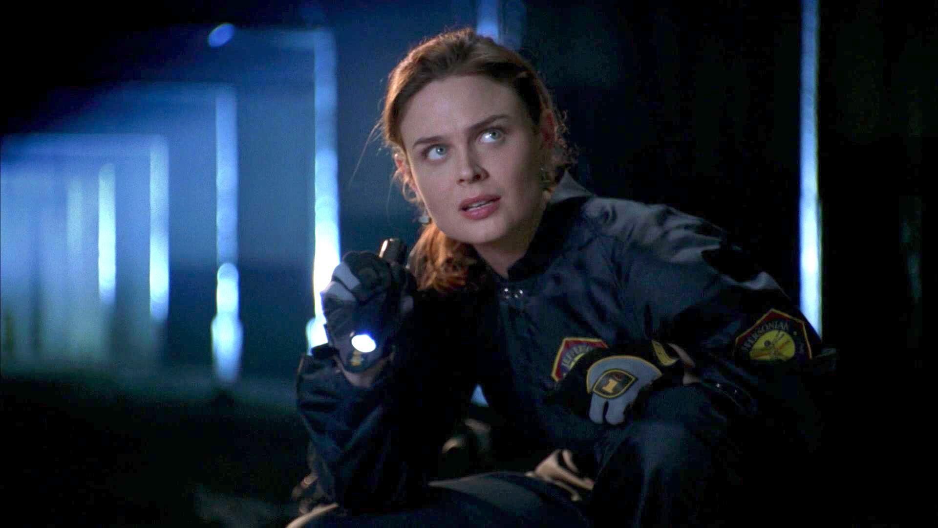 Folge 16 vom 18.01.2007 Bones Die Knochenjägerin Staffel 1 RTL+