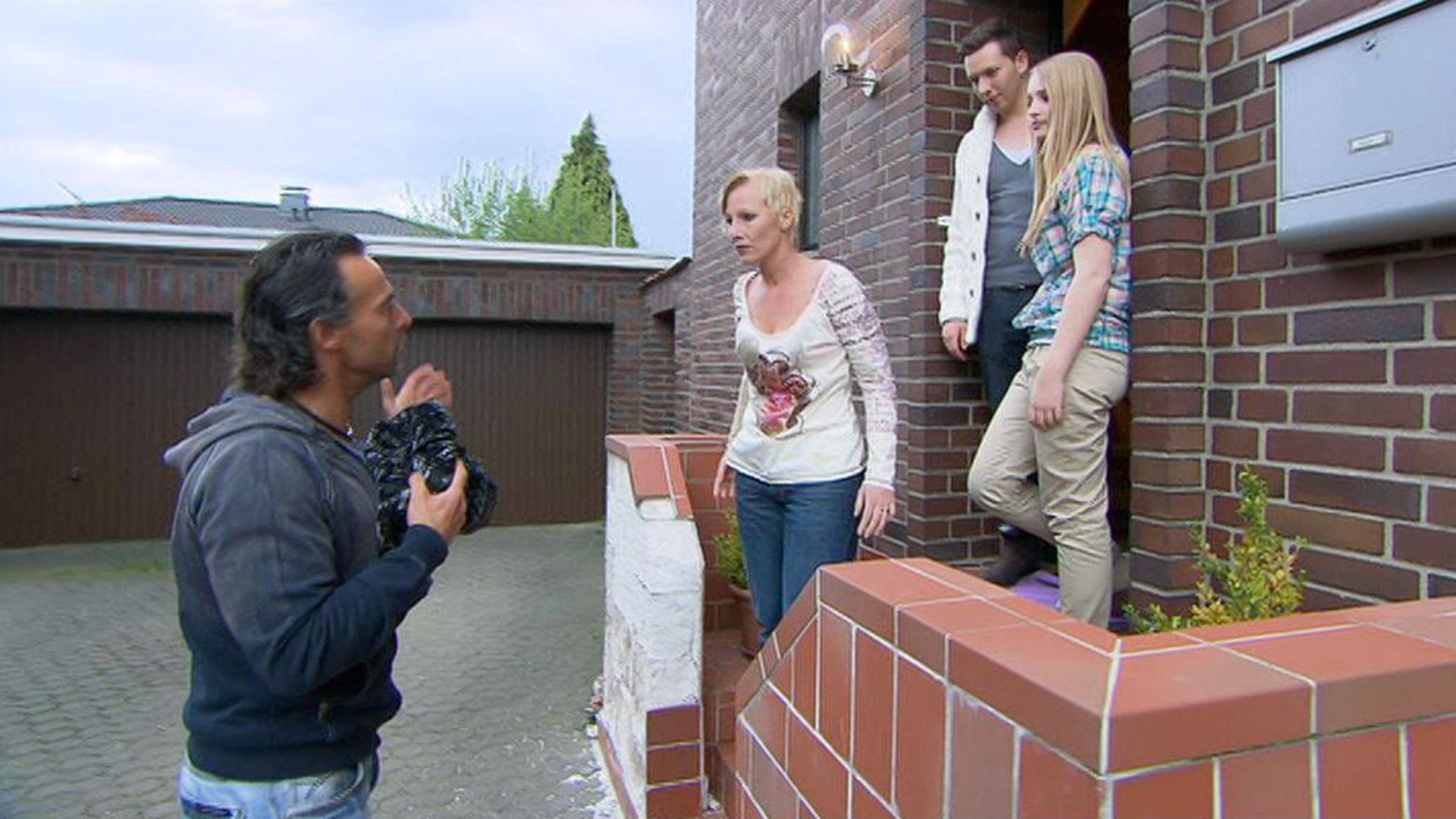 Folge 19 vom 16.11.2012 Familien im Brennpunkt Staffel 4 RTL+