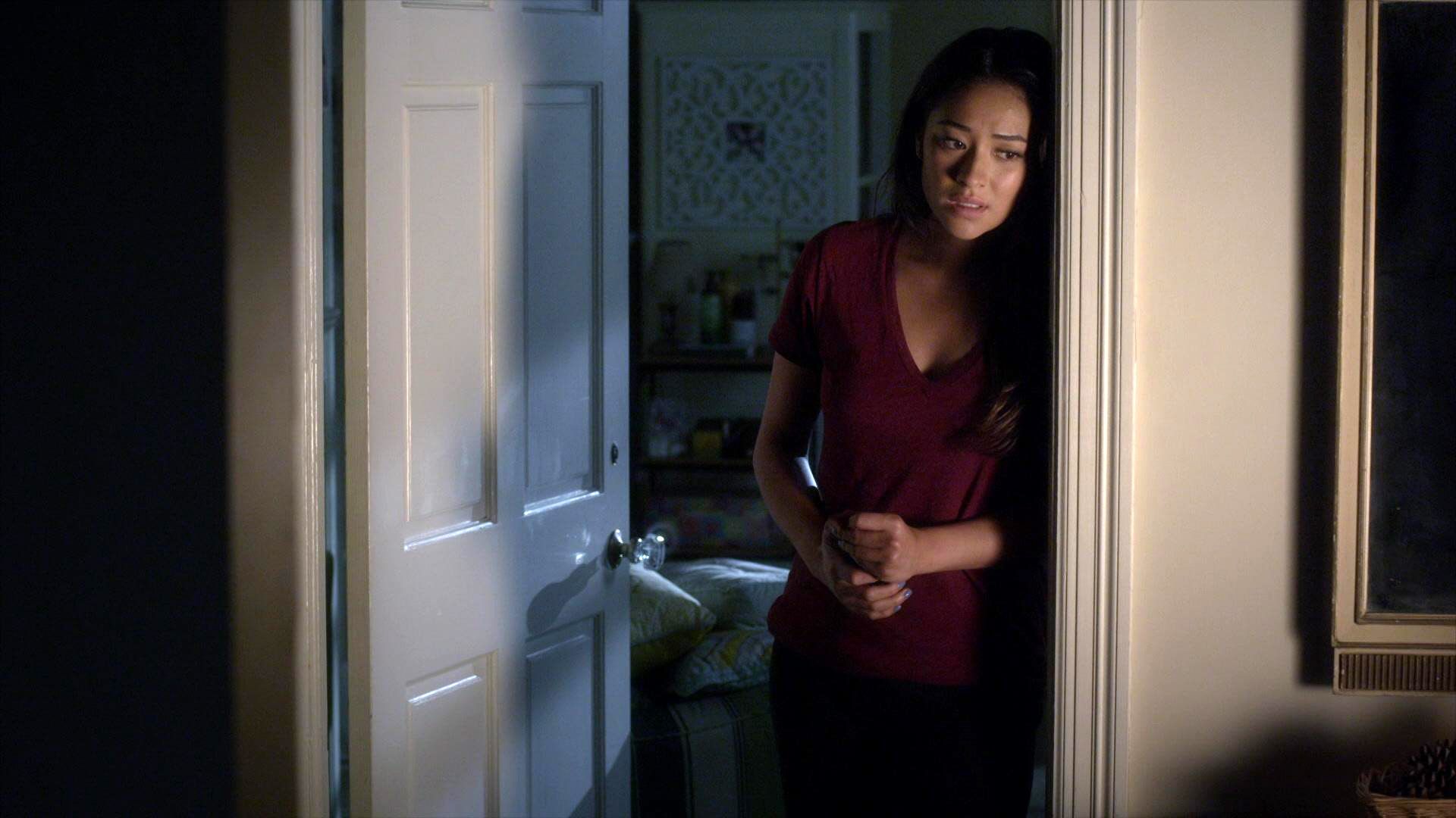 Folge 4 Pretty Little Liars Staffel 4 RTL+