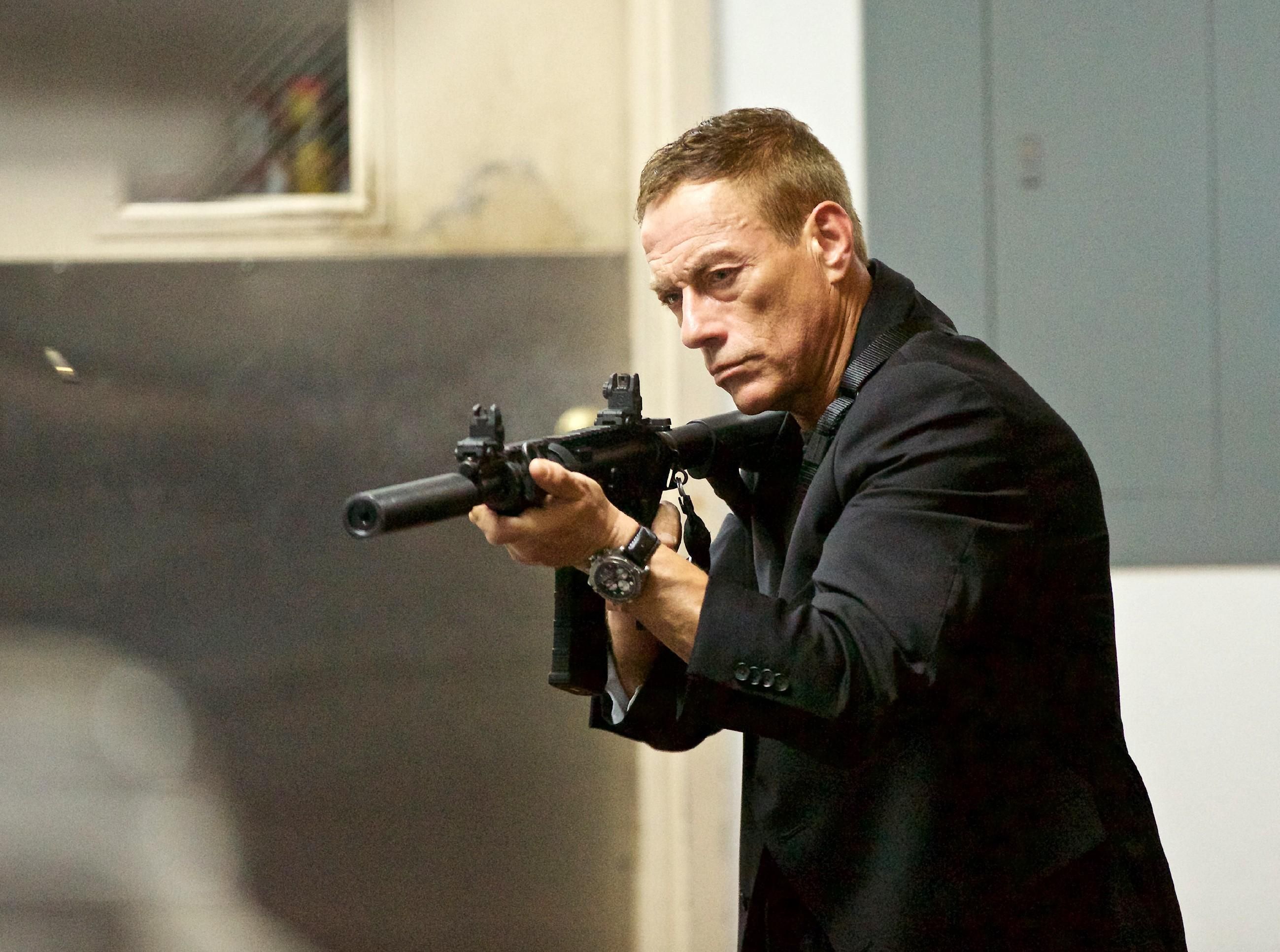 Jean-Claude van Damme: Tötet sie!