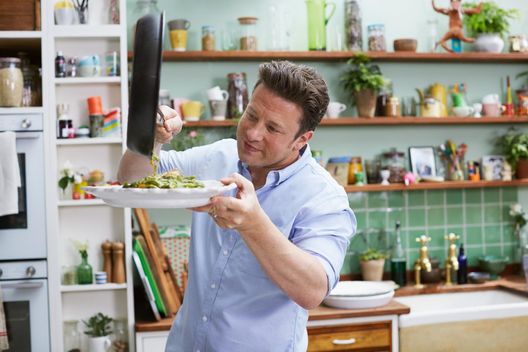 Jamie Oliver Genial Gesund: Superfood for Family & Friends