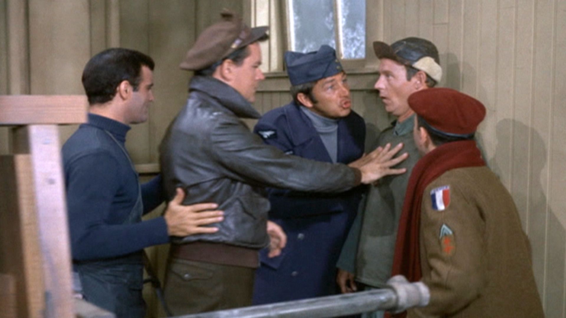 Ein Käfig voller Helden