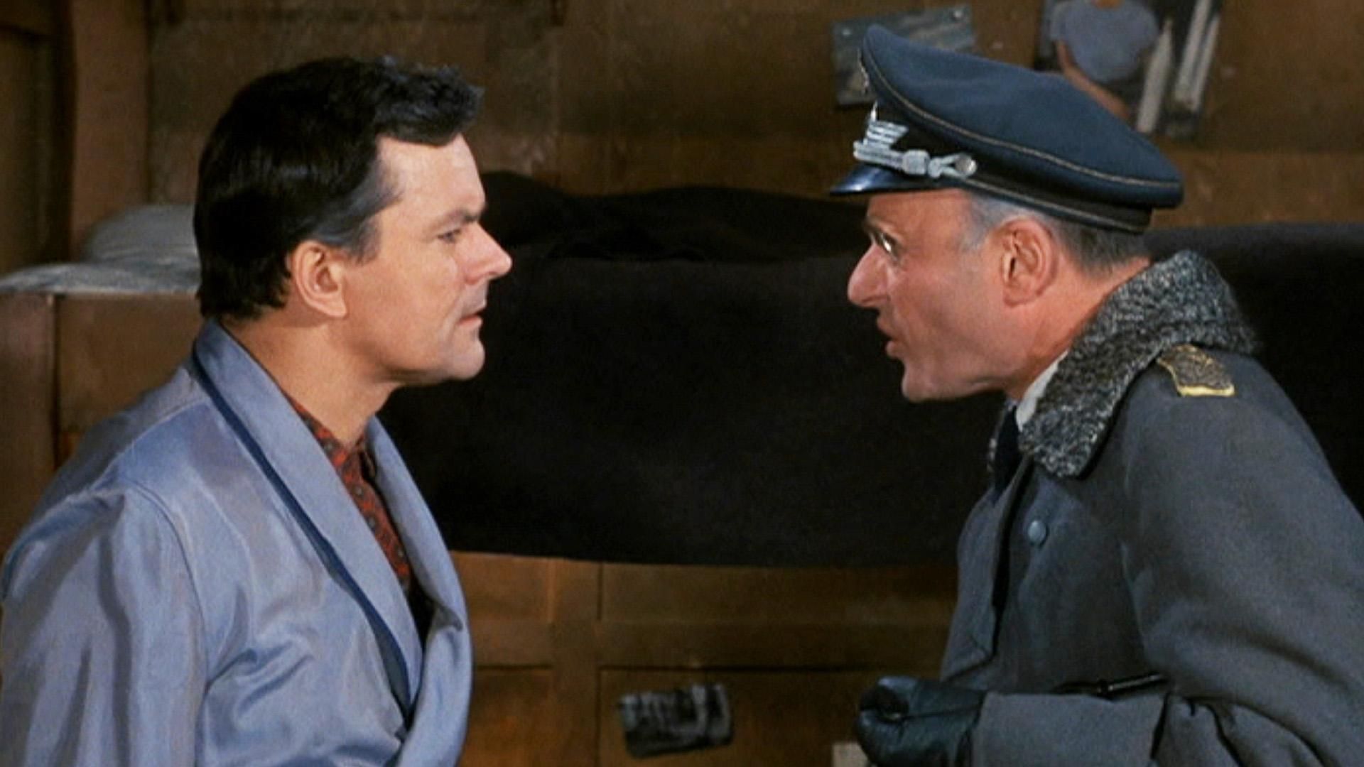 Ein Käfig voller Helden