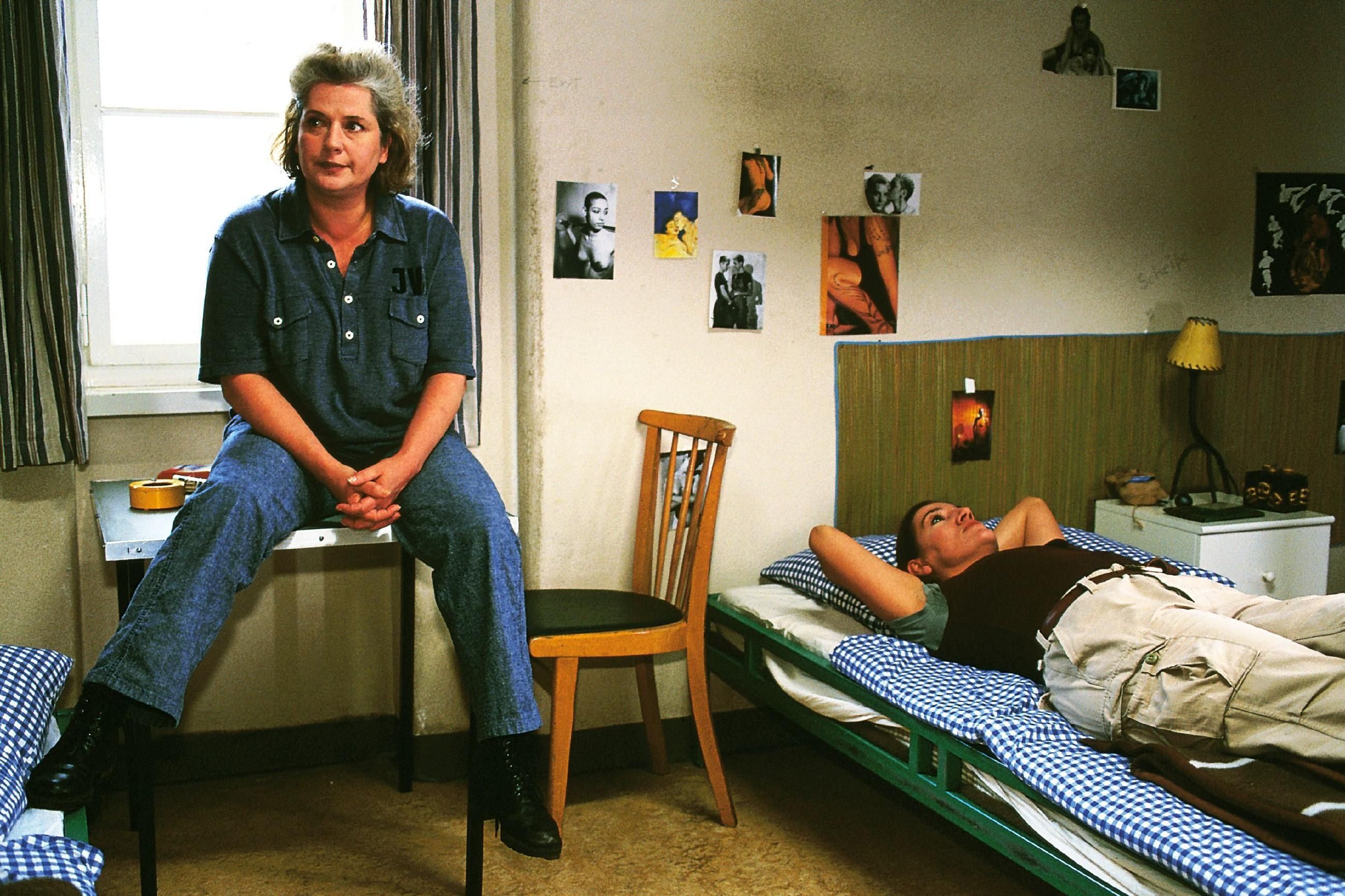 Hinter Gittern - Der Frauenknast