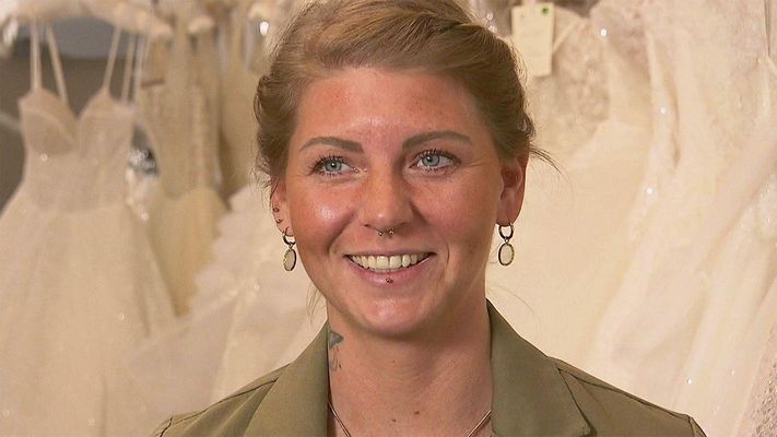 Vom Hoodie zum Brautkleid