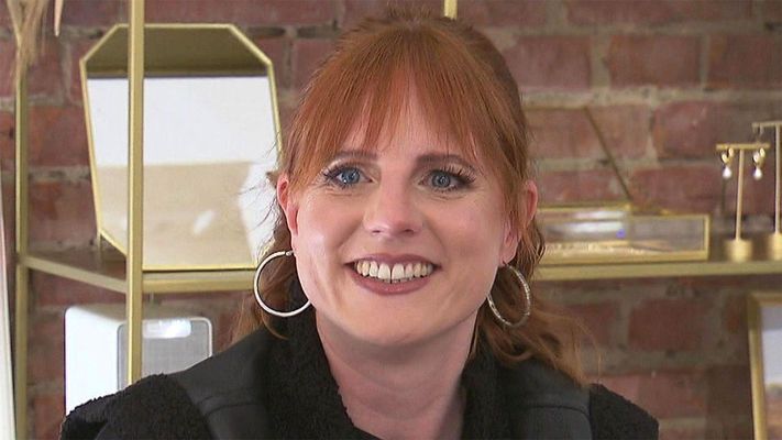 Fahndung nach dem Kleid