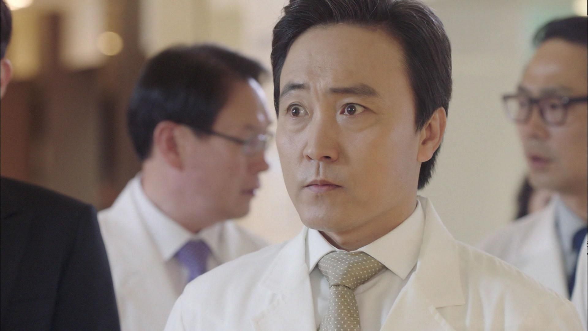 Folge 13 Doctors Liebe unter dem Messer Staffel 1 RTL+