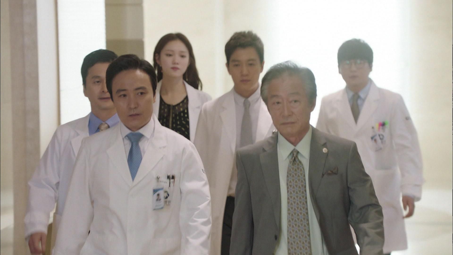 Folge 16 Doctors Liebe unter dem Messer Staffel 1 RTL+