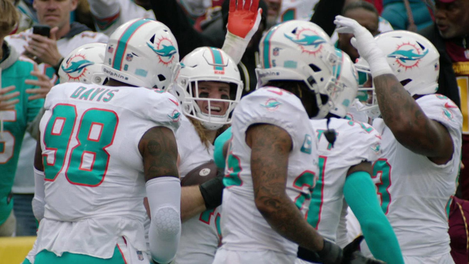 Folge 3 - Hard Knocks: In Season With The Miami Dolphins - Staffel 1 | RTL+